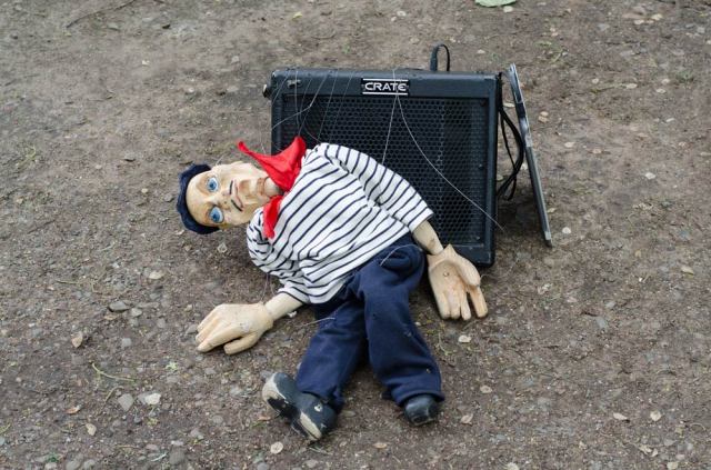 puppet-between-shows